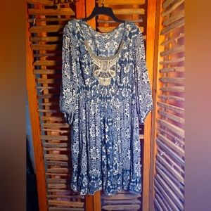 Women's Boho knee length dress. By Cato Woman Sz. 18/20